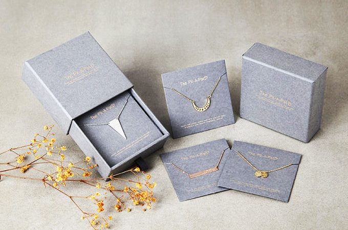 Ưu điểm tuyệt vời của hộp giấy đựng trang sức so với bao bì khác?